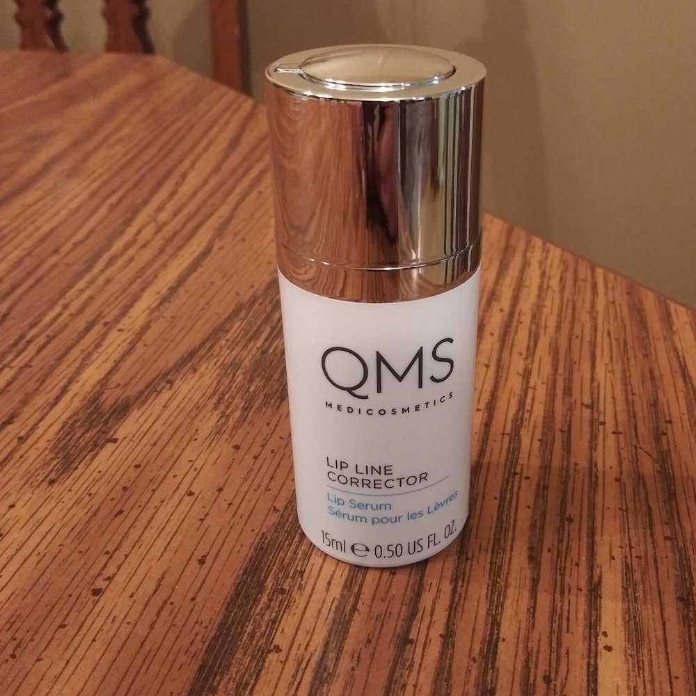 QMS Medicosmetics Lip Line Corrector